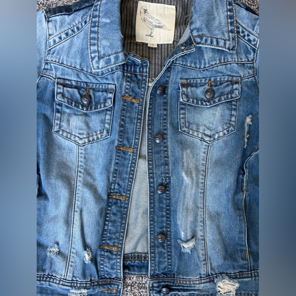 White Crow distressed women’s patriotic denim jean jacket size small - Picture 6 of 12